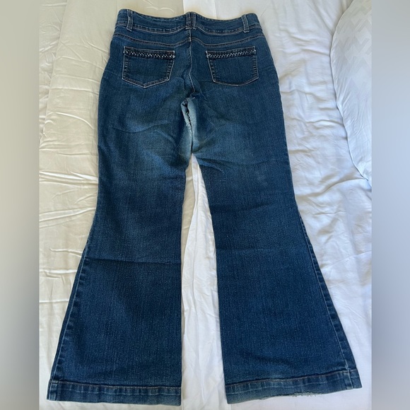 Jeans - Picture 5 of 9